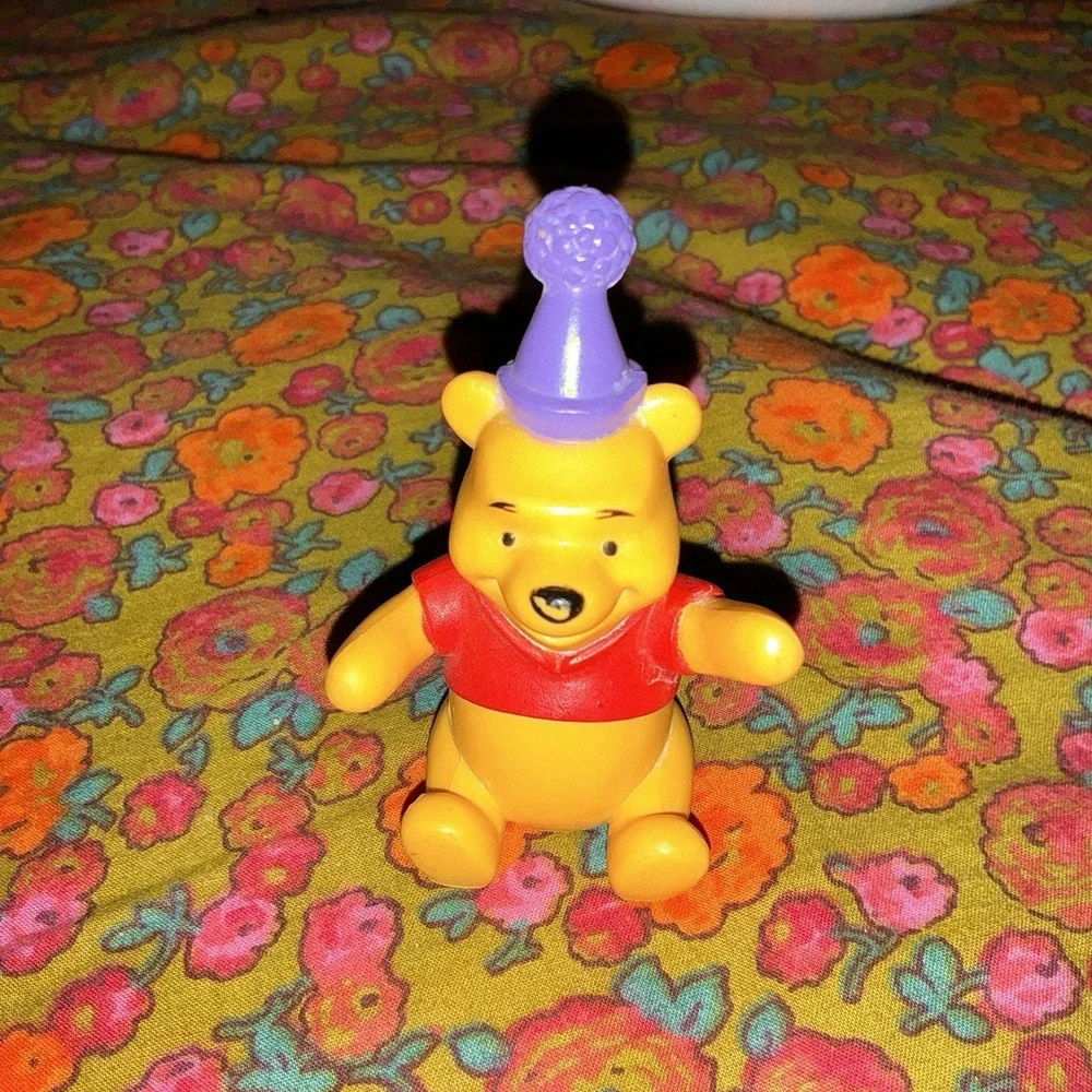 Vintage Disney Winnie the Pooh Bday Party Hat Sitting PVC Figure Cake Topper 3